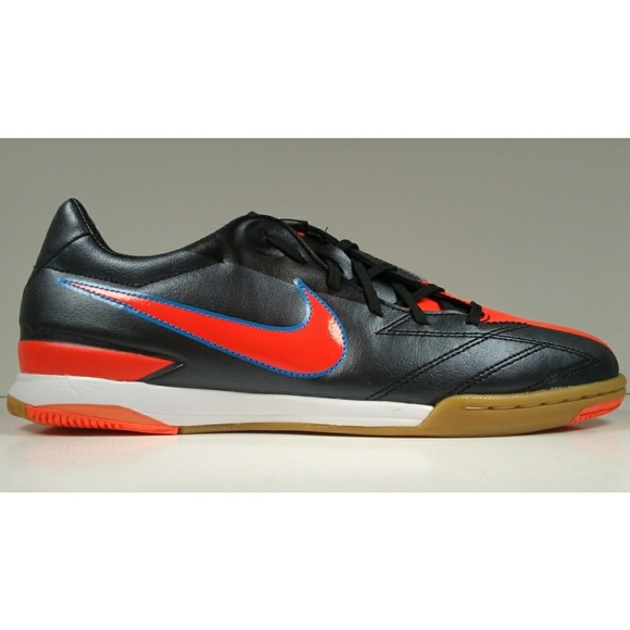 nike t90 shoot iv ic